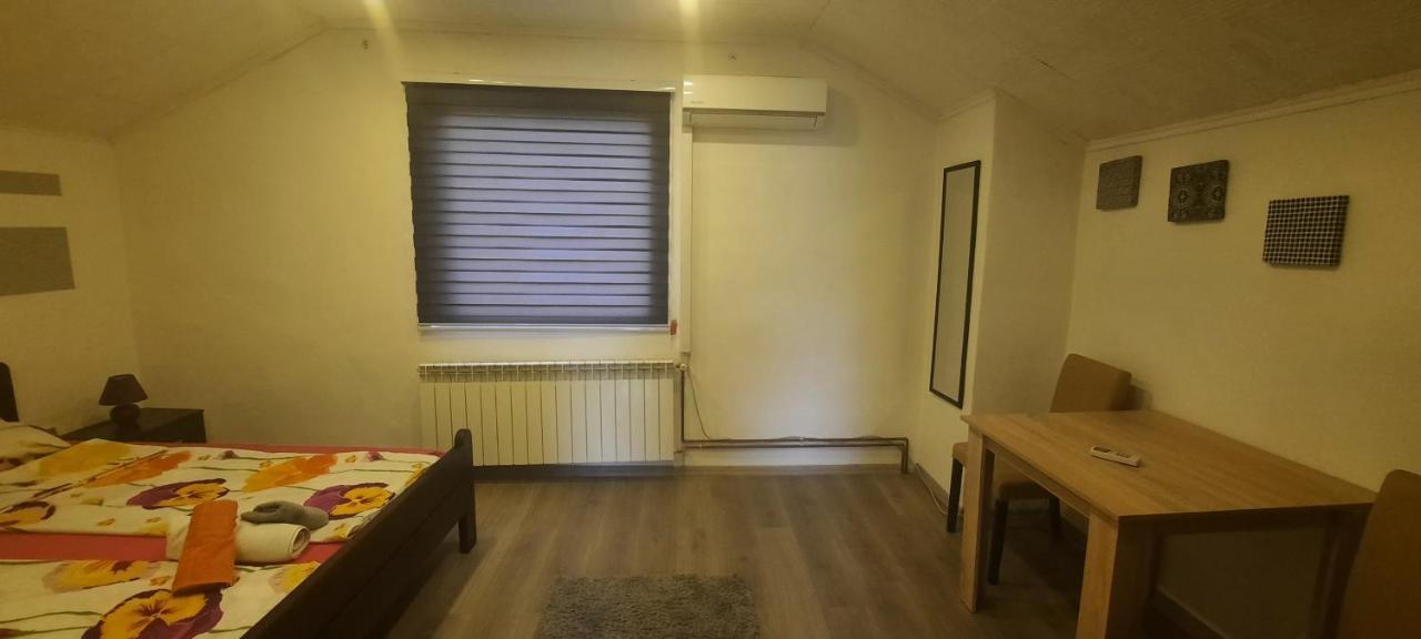 Manel, Mandrina 13 Apartment Sarajevo Ngoại thất bức ảnh